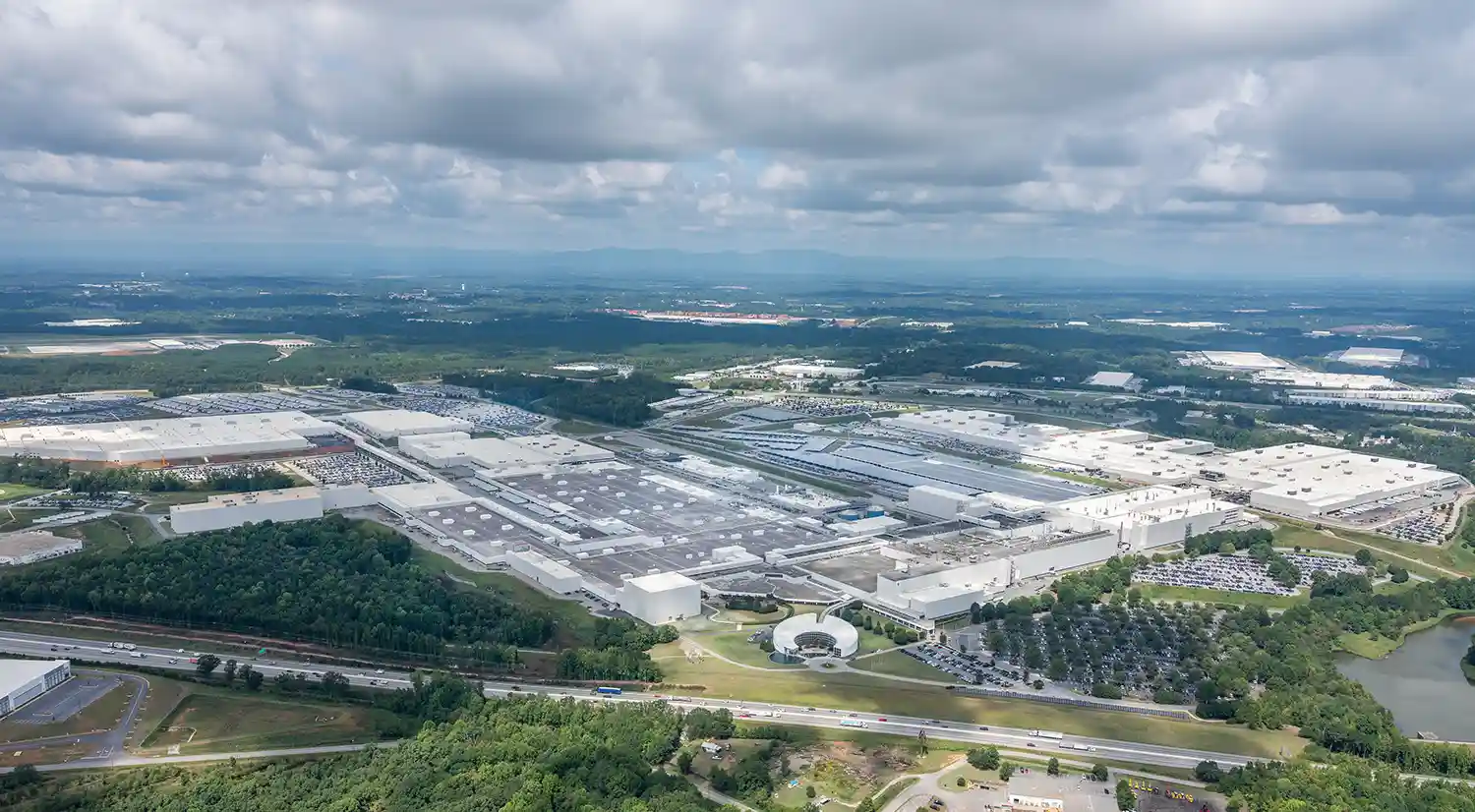 BMW a exportat, în 2025, aproape 200.000 de SUV-uri BMW X din SUA