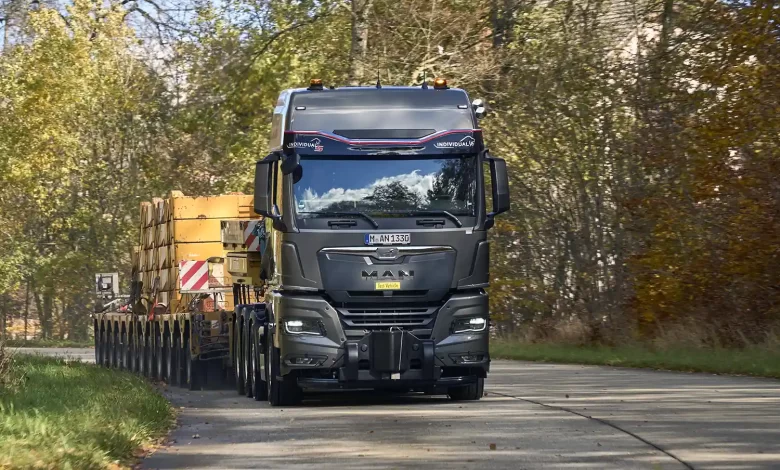 MAN TGX 41.640, noul cap tractor de 250 de tone pentru transport agabaritic