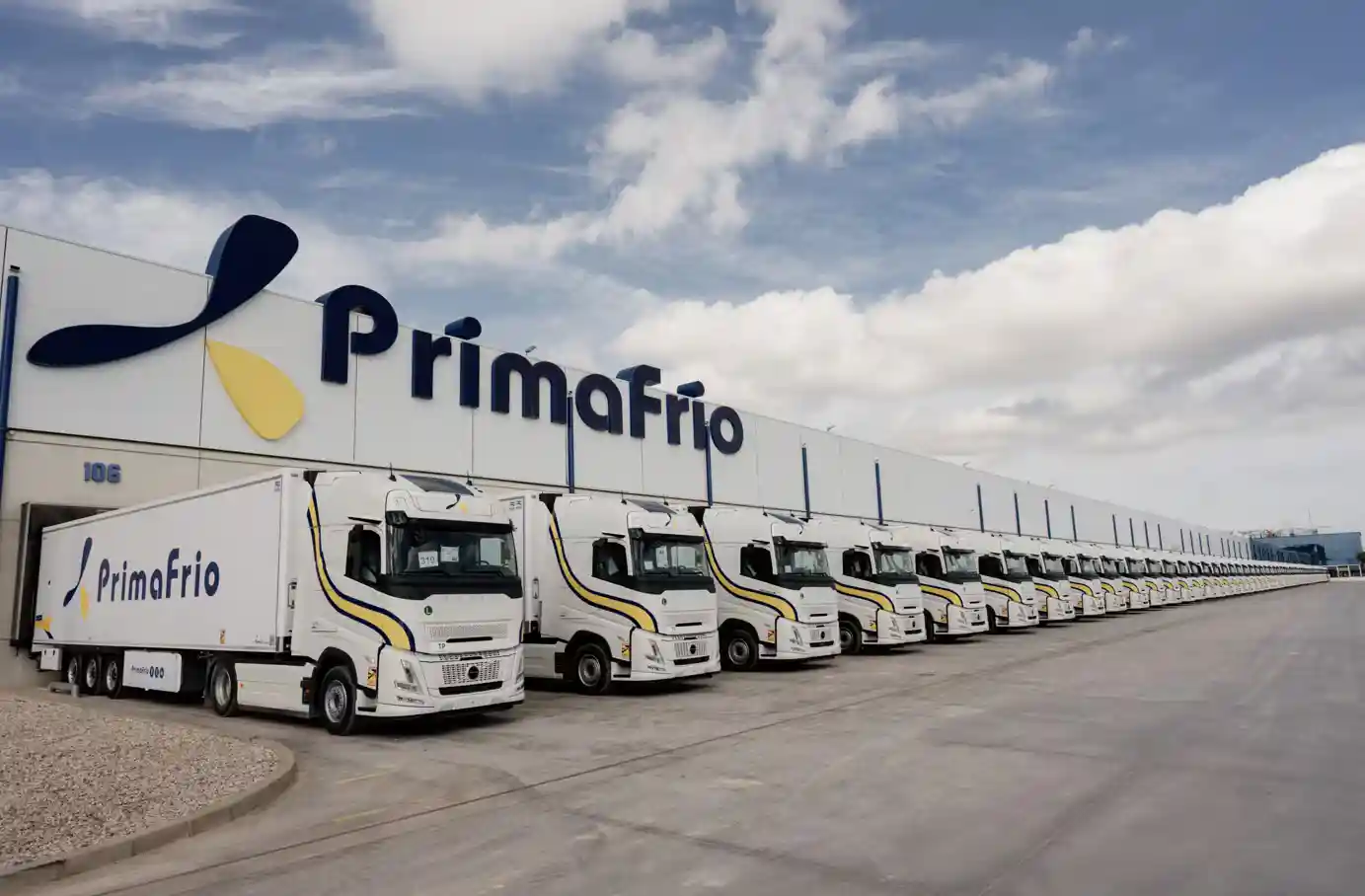Primafrio a investit în 800 de camioane noi Volvo FH Aero I-Save 3 Primafrio a investit în 800 de camioane noi Volvo FH Aero I-Save