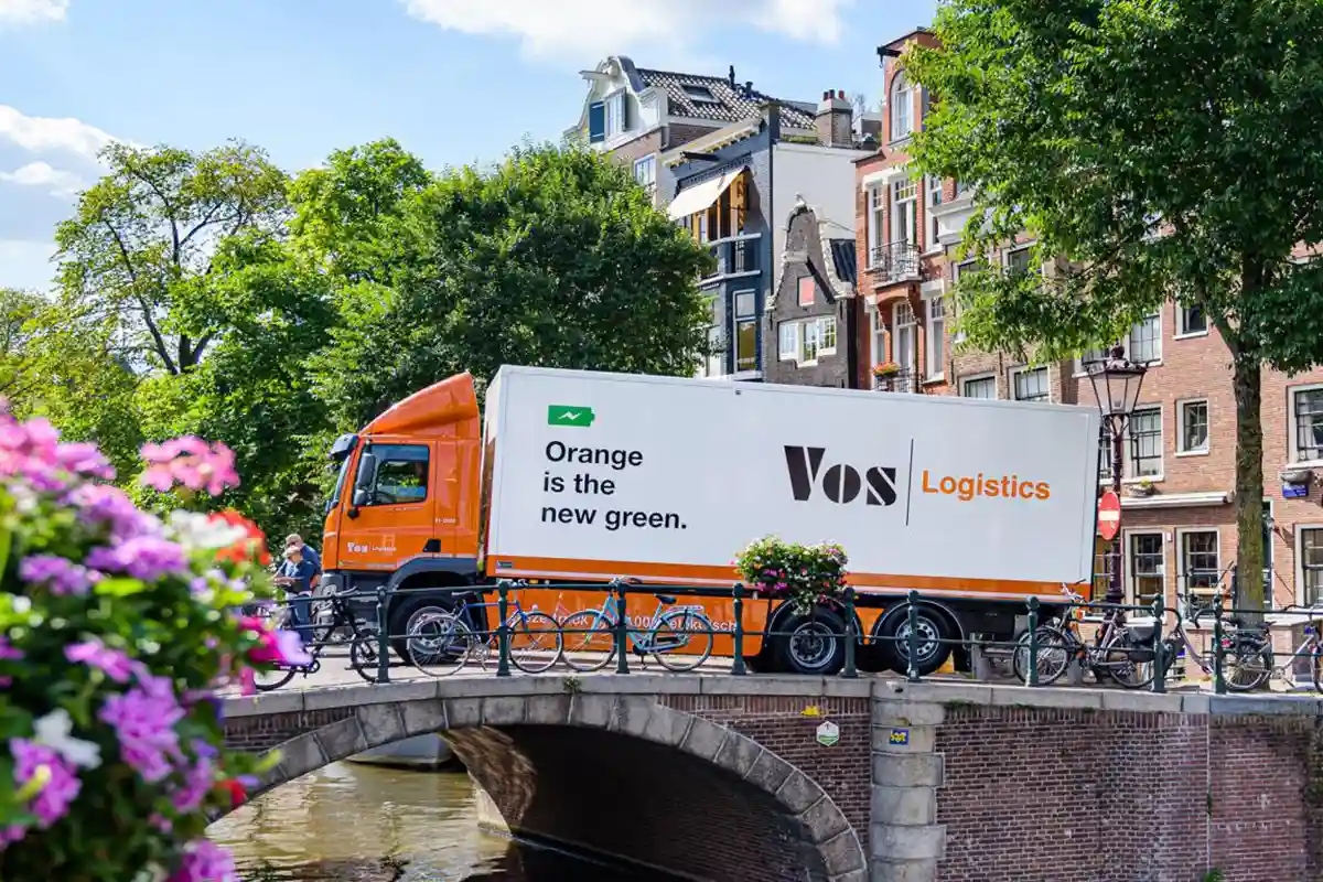 Jacky Perrenot finalizează achiziția Vos Logistics și construiește un gigant european de 1,7 miliarde de euro