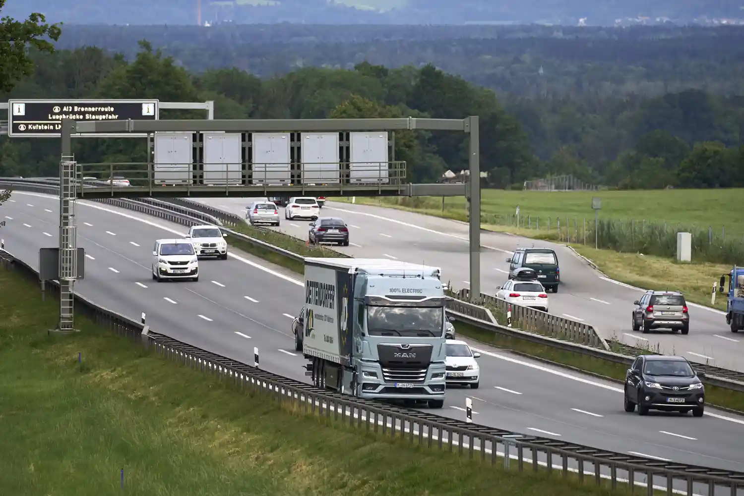 MAN promoează transportul electric pe coridorul Brenner 3 MAN accelerează transportul electric pe coridorul Brenner