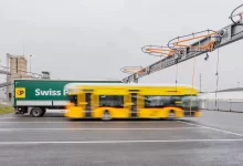 Swiss Post instalează stații Kempower pentru camioane și autobuze electrice
