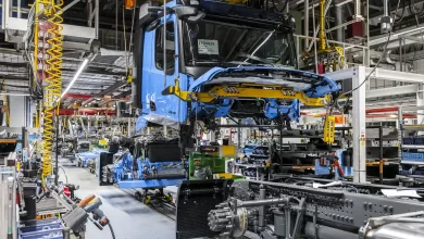Trump amenință cu taxe vamale de 25% pentru camioanele și autombilele din UE