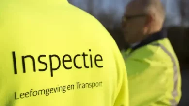 Șoferi angajați ilegal, depistați la un control în Olanda 3 Șoferi angajați ilegal, depistați la un control în Olanda