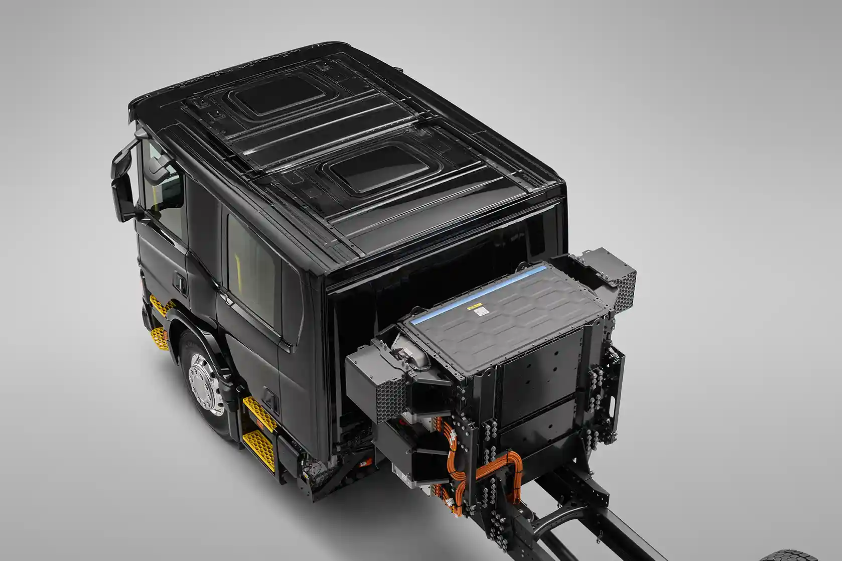 Scania lansează primul autoșasiu electric pentru intervenții de urgență 4 Scania lansează prima autoșasiu electric pentru intervenții de urgență