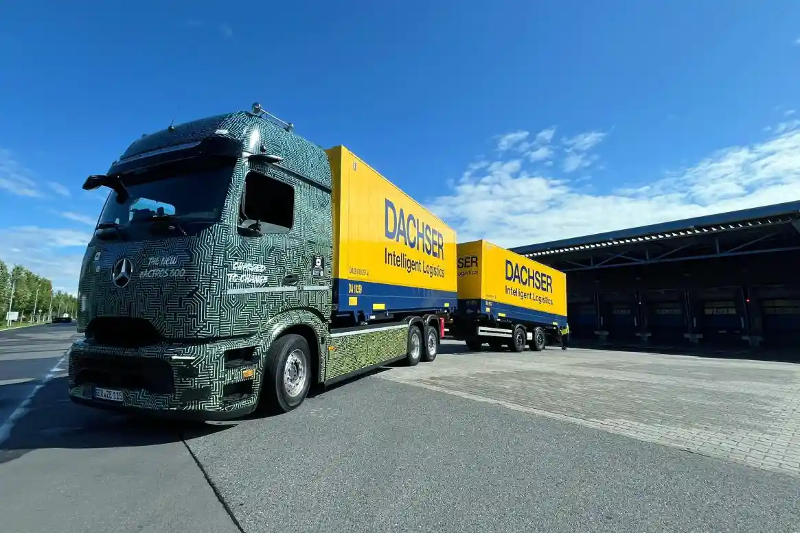 DACHSER transportă marfă peste Brenner cu camion electric