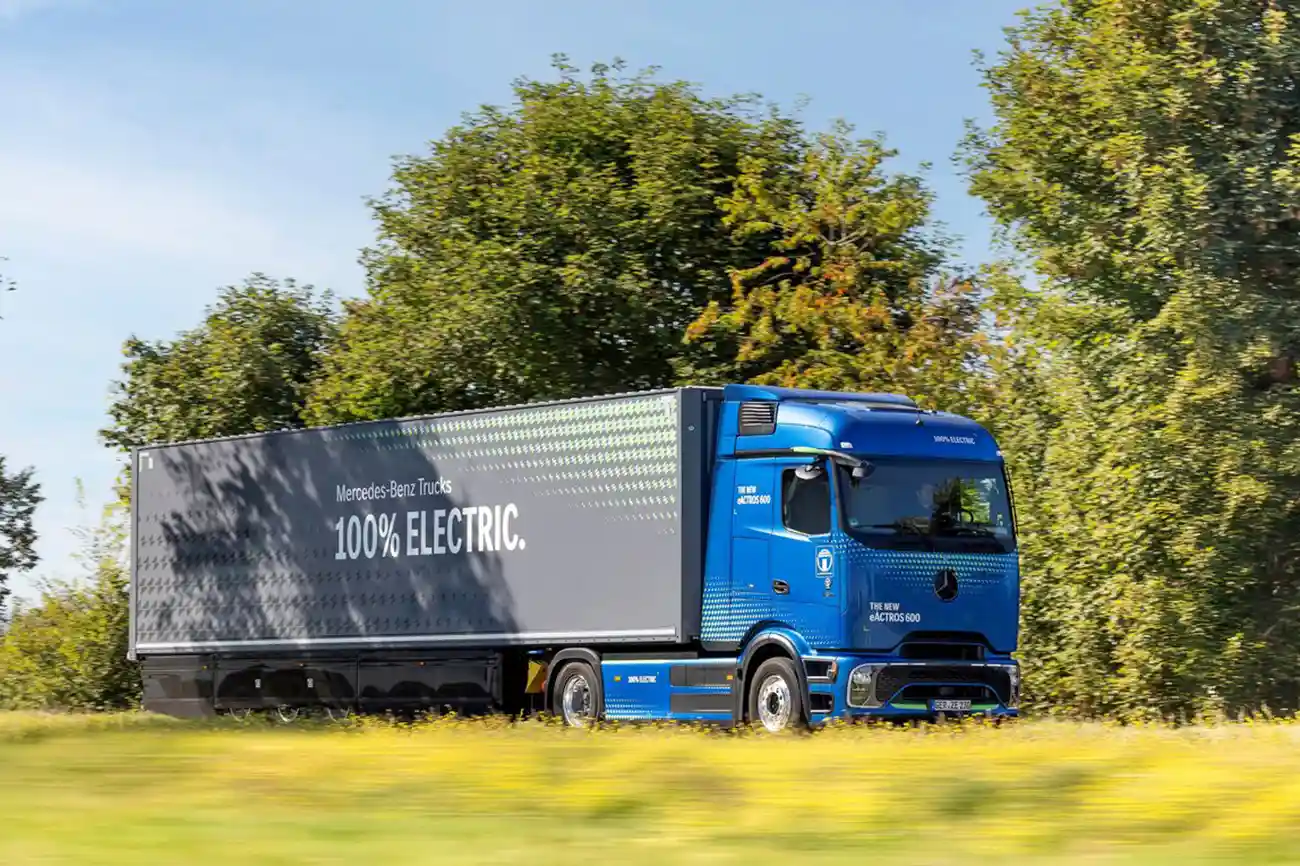 Daimler Truck mizează pe baterii și hidrogen pentru transportul fără emisii 5 Daimler Truck mizează pe baterii și hidrogen pentru transportul fără emisii
