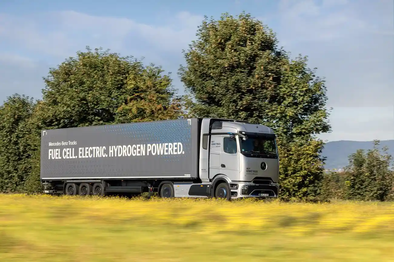 Daimler Truck mizează pe baterii și hidrogen pentru transportul fără emisii 3 daimler truck mizeaza baterii si hidrogen transportul zero emisii 7