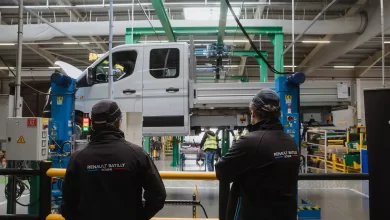 Renault oferă vehicule comerciale carosate direct din fabrică pentru clienții business 1 Renault oferă vehicule comerciale carosate direct din fabrică pentru clienții business