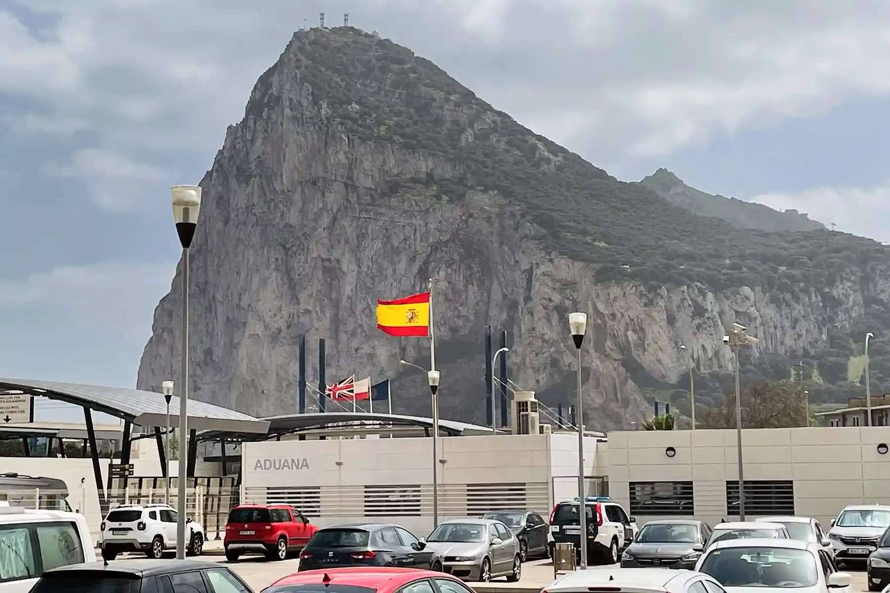 Frontiera terestră dintre Spania și Gibraltar dispare după 118 ani 3 Frontiera terestră dintre Spania și Gibraltar dispare după 118 ani