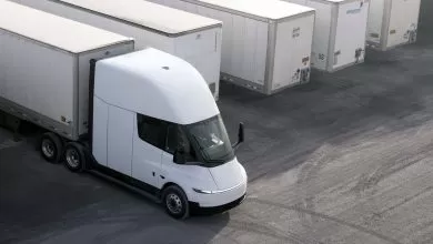 Cea mai mare implementare de camioane Tesla Semi din lume 5 Einride integrează 500 de camioane Tesla Semi în flota sa electrică