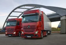 Mercedes-Benz recheamă peste 130.000 de camioane din cauza unui risc de incendiu 10 Mercedes-Benz recheamă peste 130.000 de camioane din cauza unui risc de incendiu