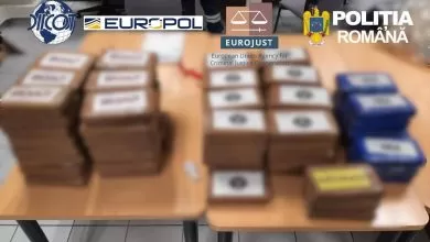 Rețea de traficanți de droguri, destructurată de DIICOT. Aceștia foloseau camioane pentru a le transporta în Europa 1 Rețea de traficanți de droguri de droguri, destructurată de DIICOT